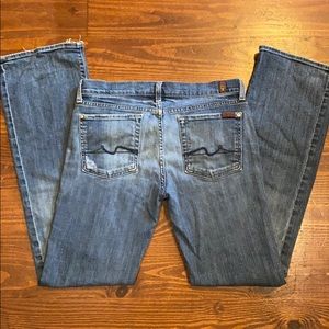 7 For all Mankind distressed bootcut sz 31